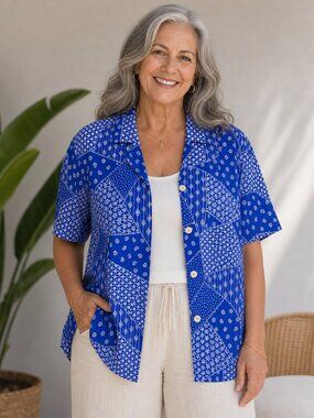 Adolfo Blue Patchwork Print Short‑Sleeve Button‑Down – Women’s Size Large,